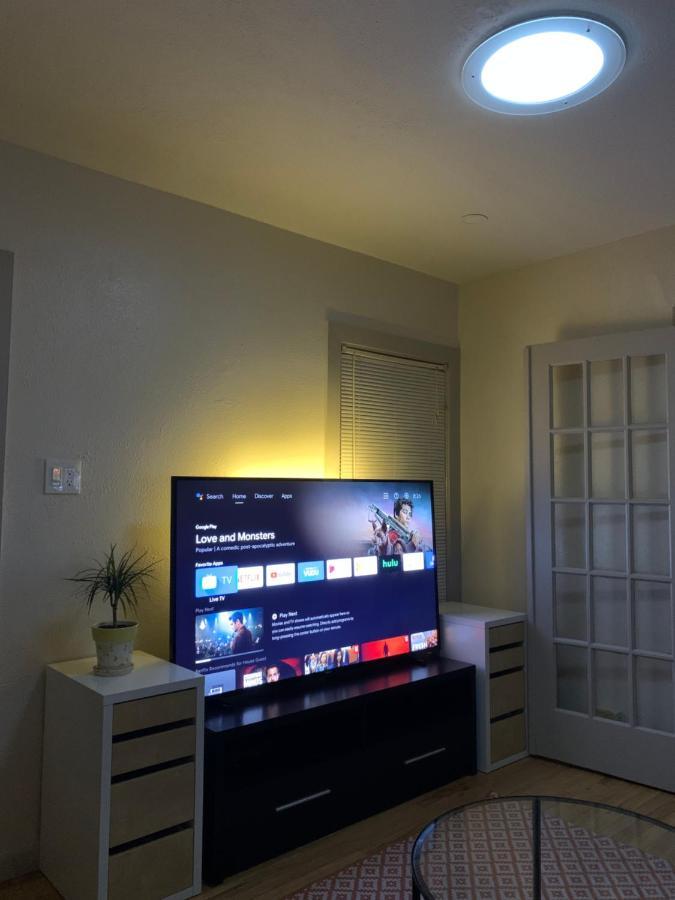 125-#4 Downtown Cozy Upstairs One Bedroom Apt San Antonio Bagian luar foto